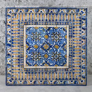 Panel - Century Geometric Pattern - 17th century .