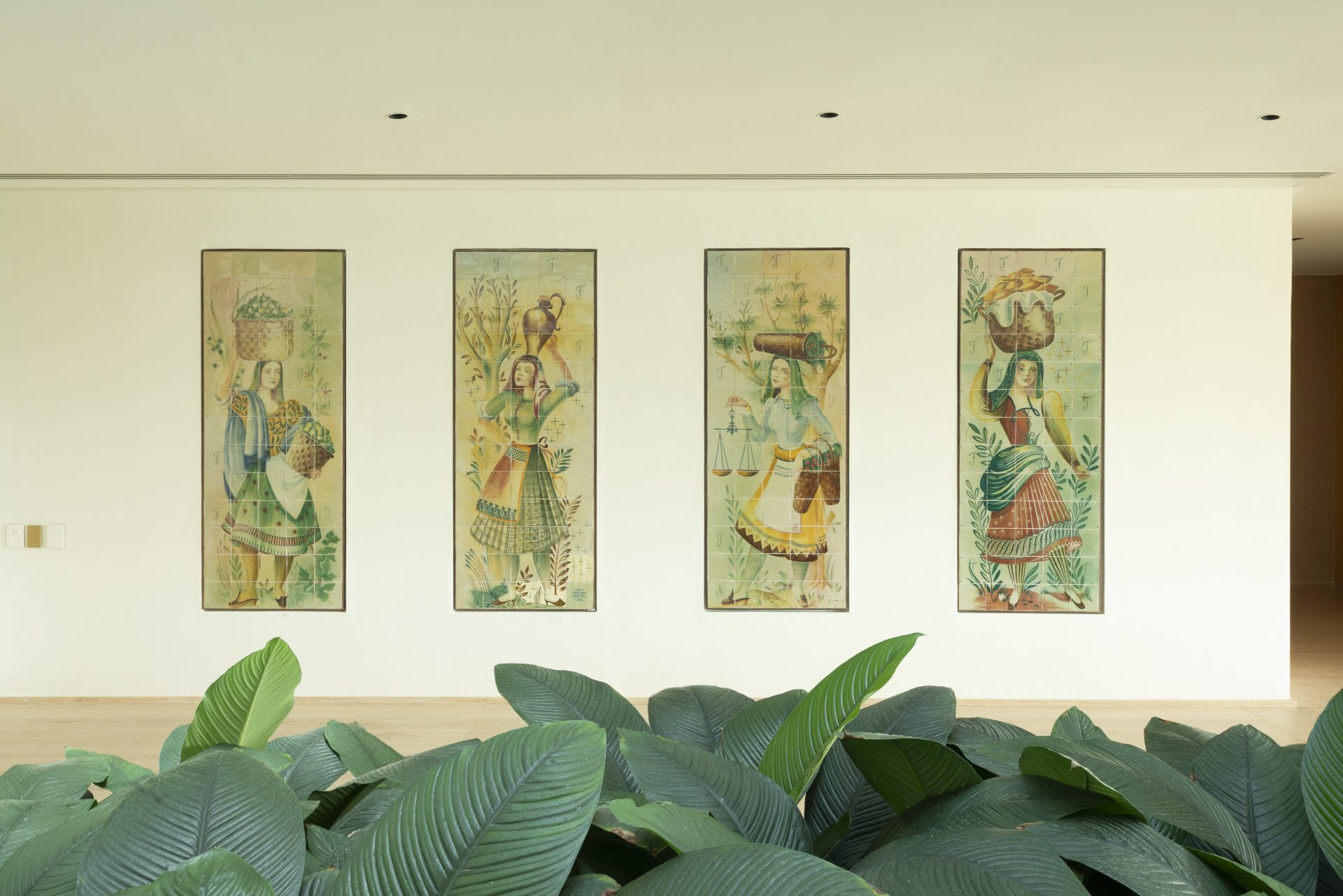 The Four Seasons and period panels, Brazil