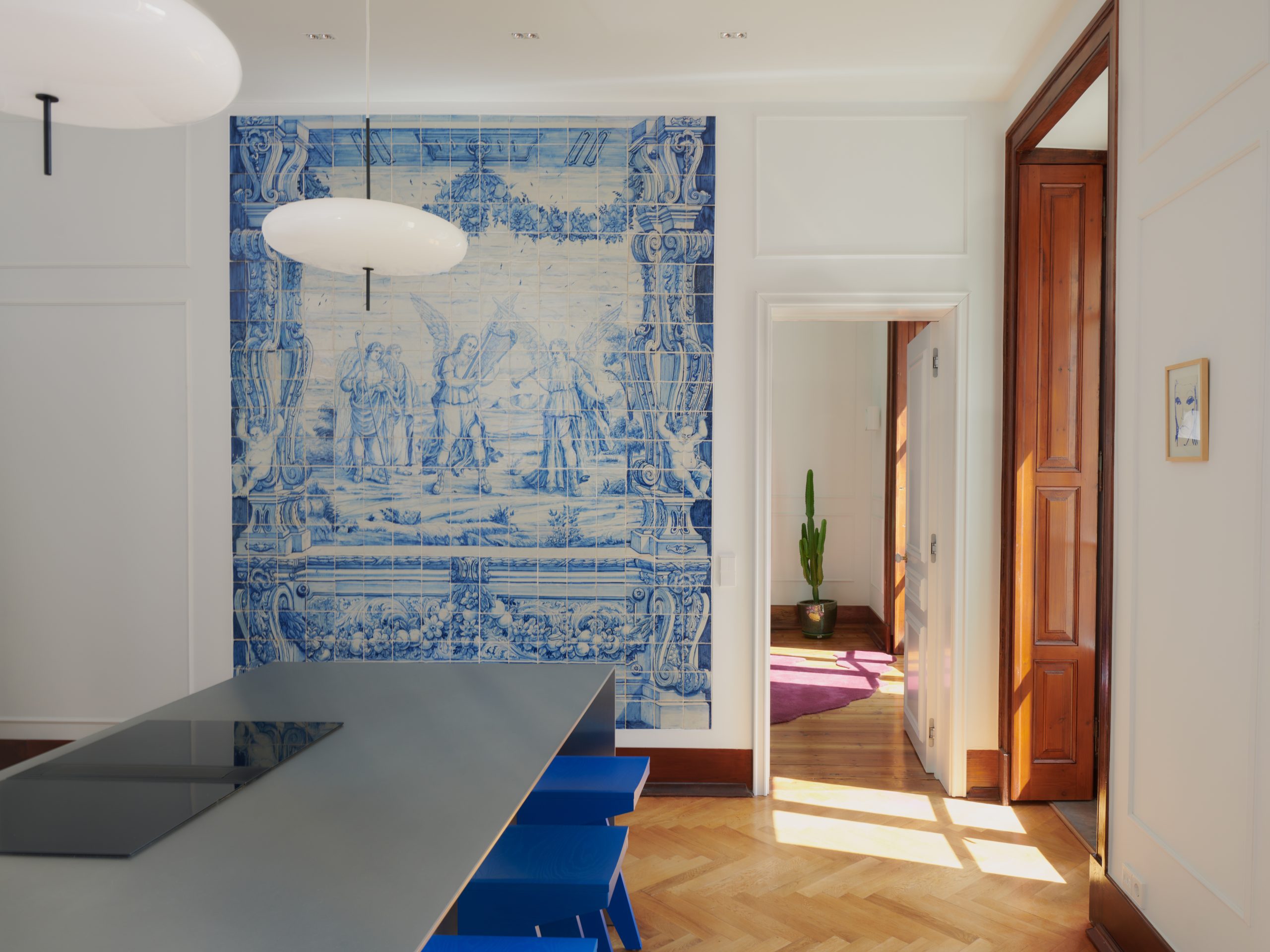 19th-century azulejo tile mural in cobalt blue, Lisbon