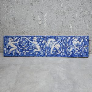 Composição de azulejos "Fortuna, Oficios" - séc. XX