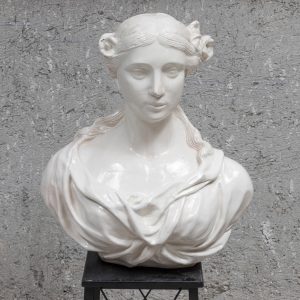“Primavera” – Busto em Faiança Branca, Fábrica Viúva Lamego – Século XX